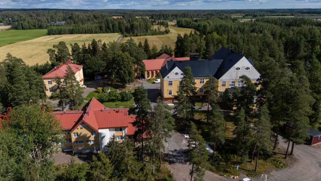 Pekka Halosen akatemia ilmakuva